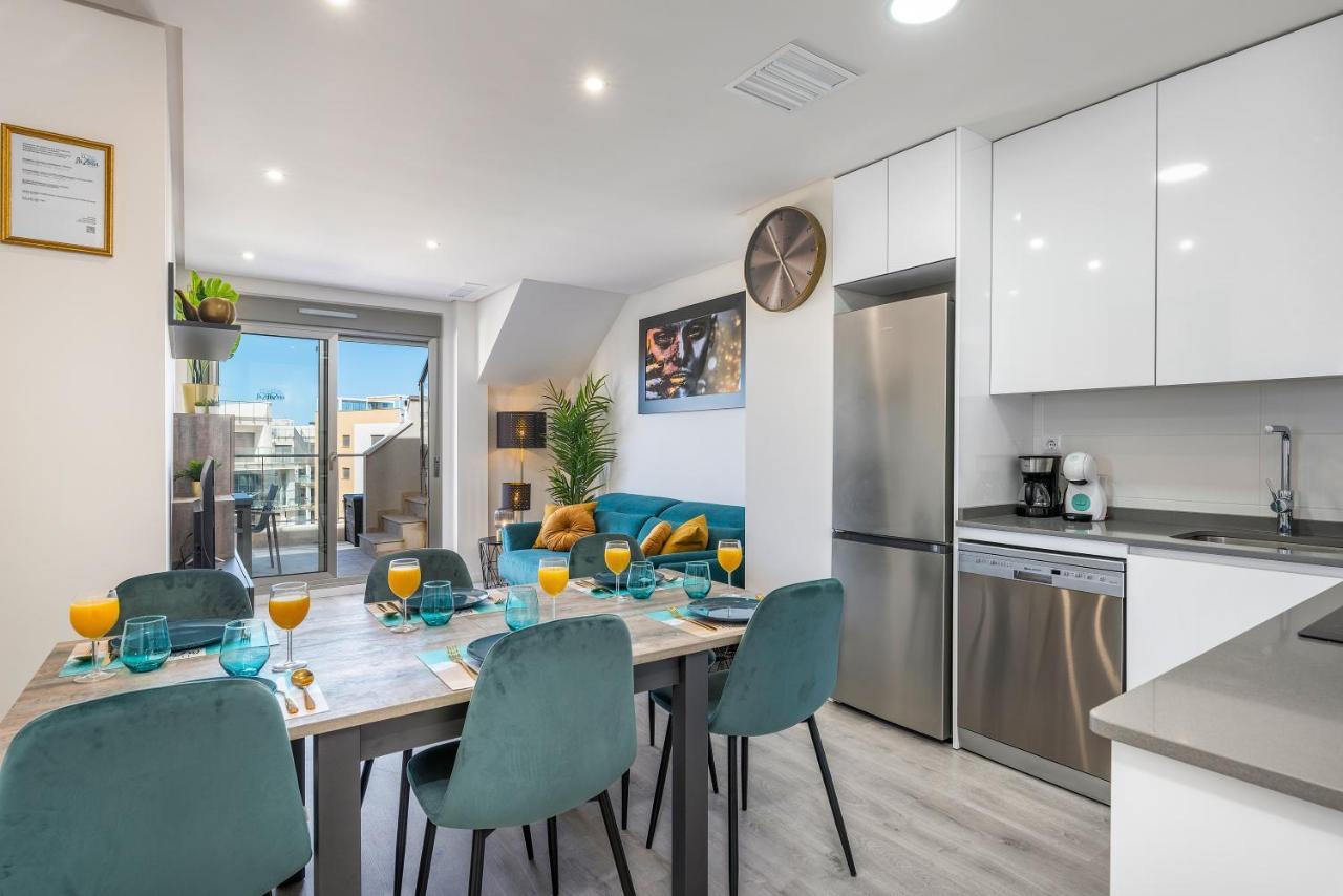 Appartamento La Zenia Cocoon - Luxury Penthouse With Jacuzzi, 2 Pools, Indoor Heated Pool, Sauna, Gym, Playstation Dehesa de Campoamor  Esterno foto
