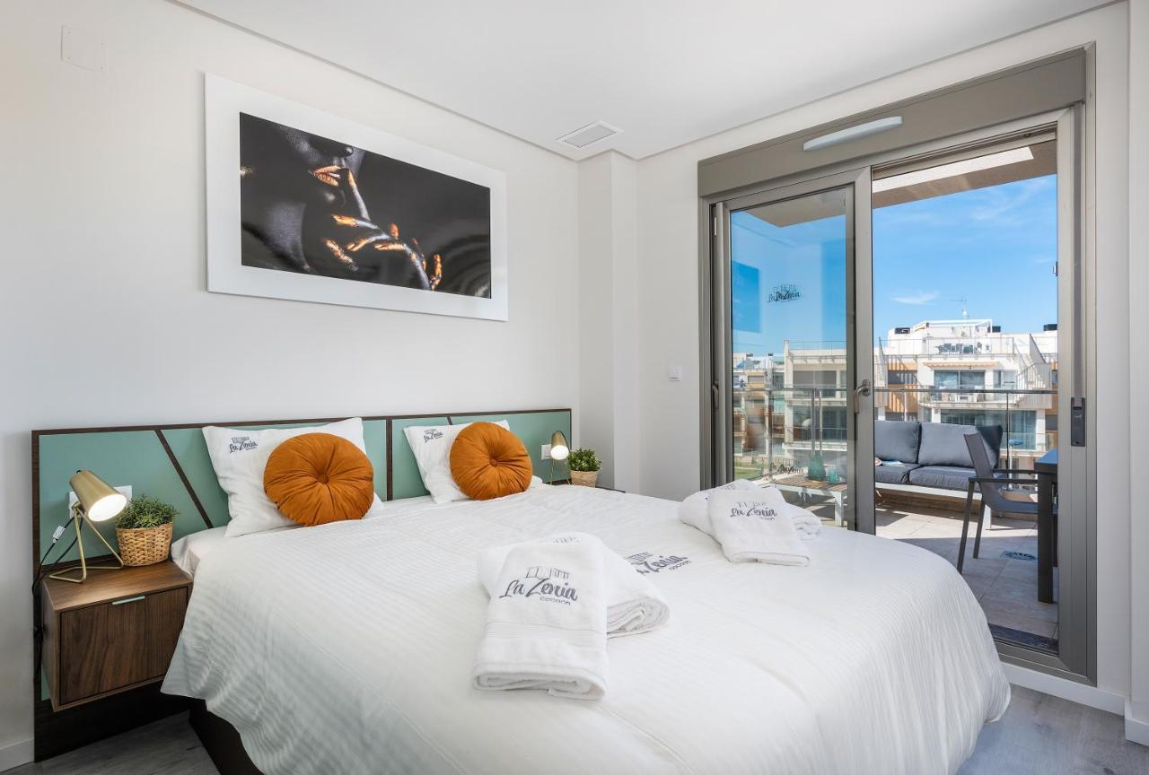 Appartamento La Zenia Cocoon - Luxury Penthouse With Jacuzzi, 2 Pools, Indoor Heated Pool, Sauna, Gym, Playstation Dehesa de Campoamor  Esterno foto