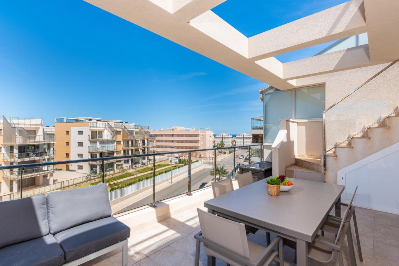 Appartamento La Zenia Cocoon - Luxury Penthouse With Jacuzzi, 2 Pools, Indoor Heated Pool, Sauna, Gym, Playstation Dehesa de Campoamor  Esterno foto
