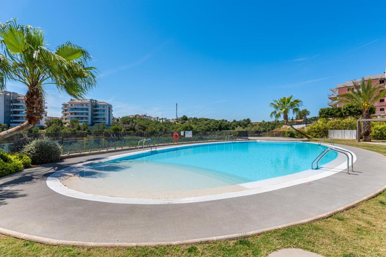 Appartamento La Zenia Cocoon - Luxury Penthouse With Jacuzzi, 2 Pools, Indoor Heated Pool, Sauna, Gym, Playstation Dehesa de Campoamor  Esterno foto