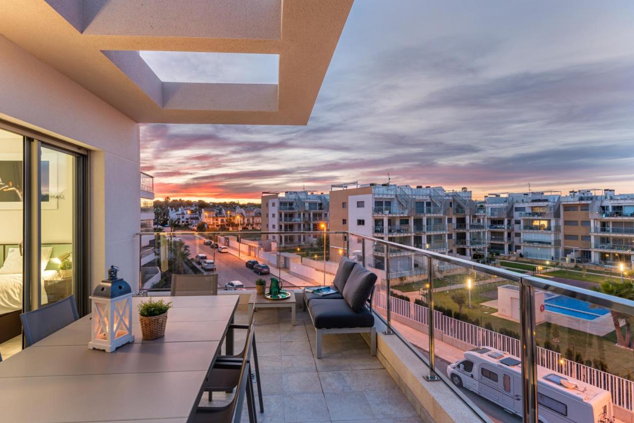 Appartamento La Zenia Cocoon - Luxury Penthouse With Jacuzzi, 2 Pools, Indoor Heated Pool, Sauna, Gym, Playstation Dehesa de Campoamor  Esterno foto