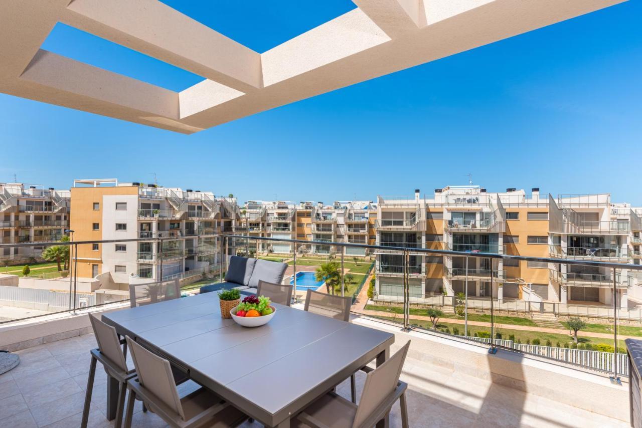 Appartamento La Zenia Cocoon - Luxury Penthouse With Jacuzzi, 2 Pools, Indoor Heated Pool, Sauna, Gym, Playstation Dehesa de Campoamor  Esterno foto