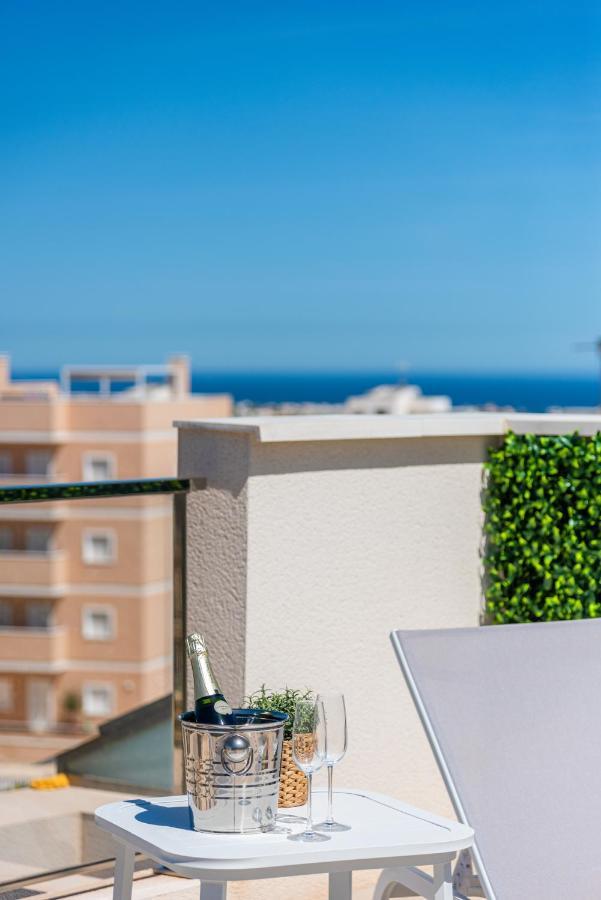 Appartamento La Zenia Cocoon - Luxury Penthouse With Jacuzzi, 2 Pools, Indoor Heated Pool, Sauna, Gym, Playstation Dehesa de Campoamor  Esterno foto
